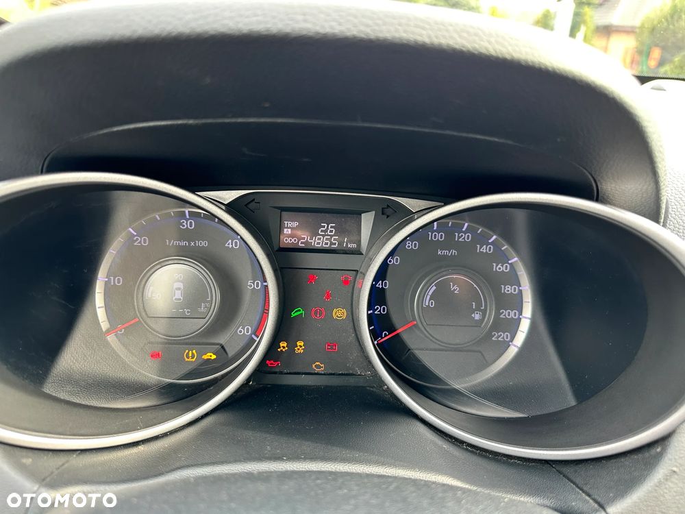 Hyundai ix35 1.7 CRDi Premium 2WD - 31