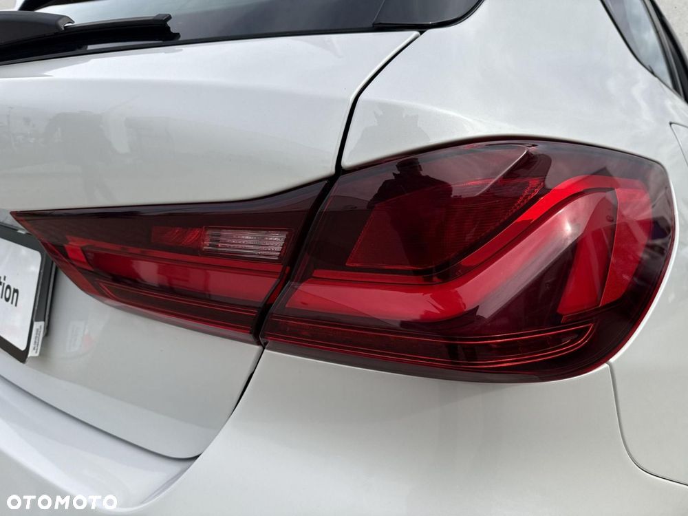 BMW Seria 1 118i Advantage - 22