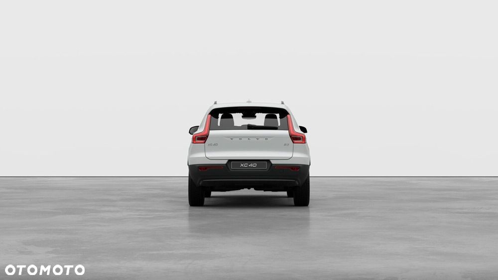 Volvo XC 40 - 6
