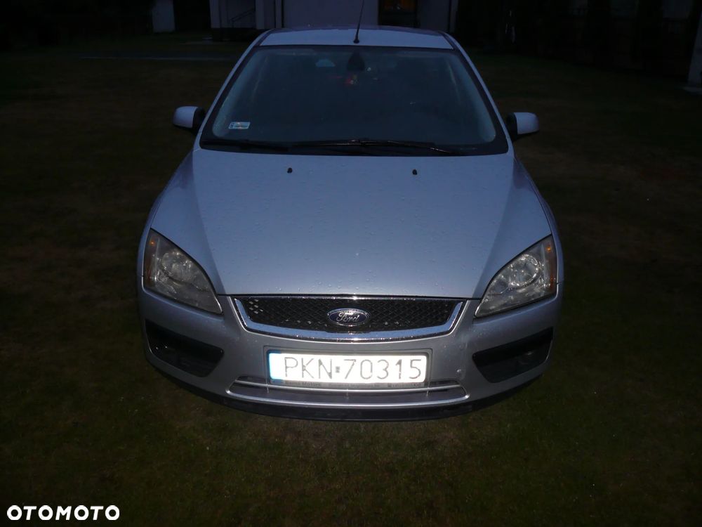 Ford Focus 1.6 TDCi DPF Ghia - 3