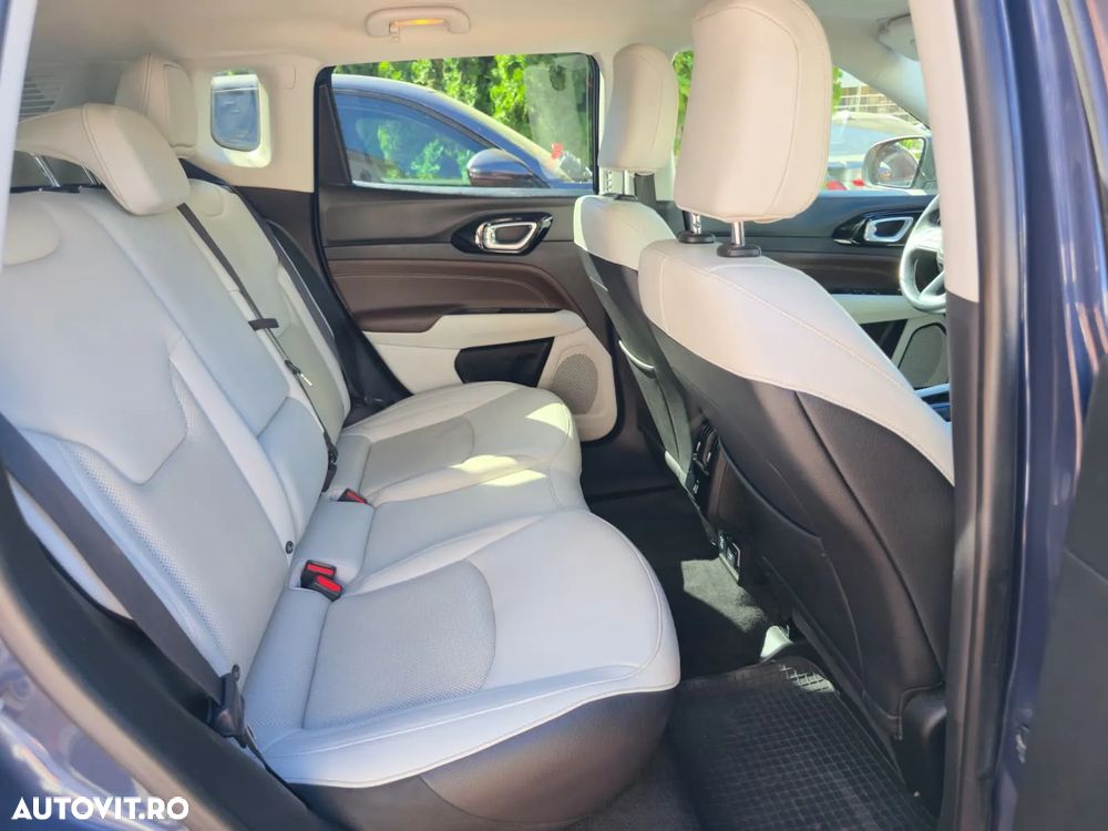 Jeep Compass 1.3T 4xe AT6 PHEV Limited - 13