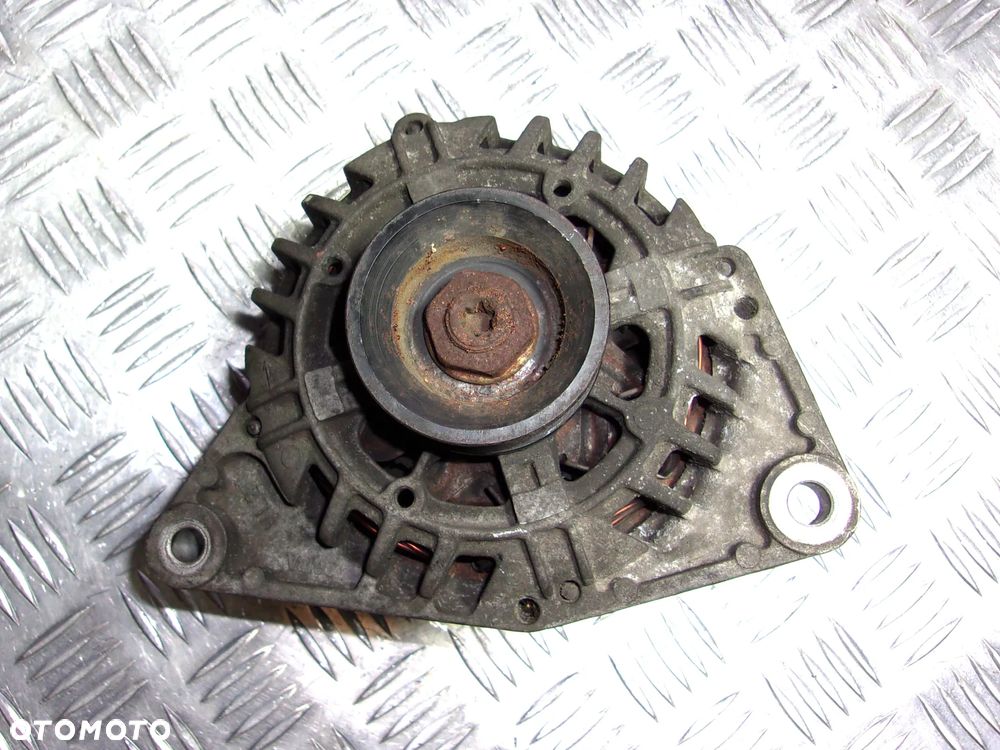 A4 B5 A6 C5 Superb Passat B5 alternator 1.6 1.8 2.0 2.3 2.4 2.5 2.7 2.8 - 1