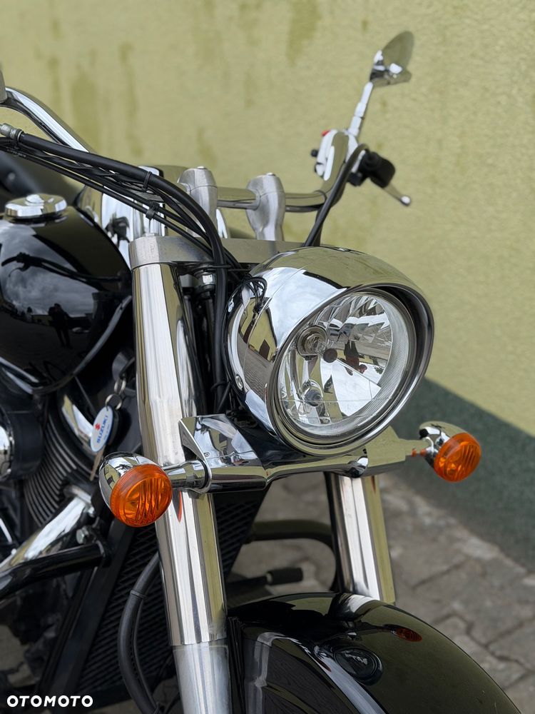 Suzuki VL 800 Volusia - Boulevard C50 - 3