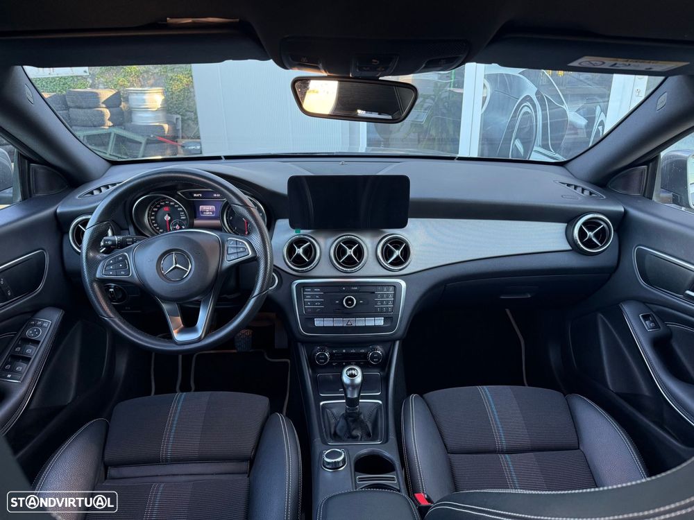 Mercedes-Benz CLA 180 d Shooting Brake Urban - 23