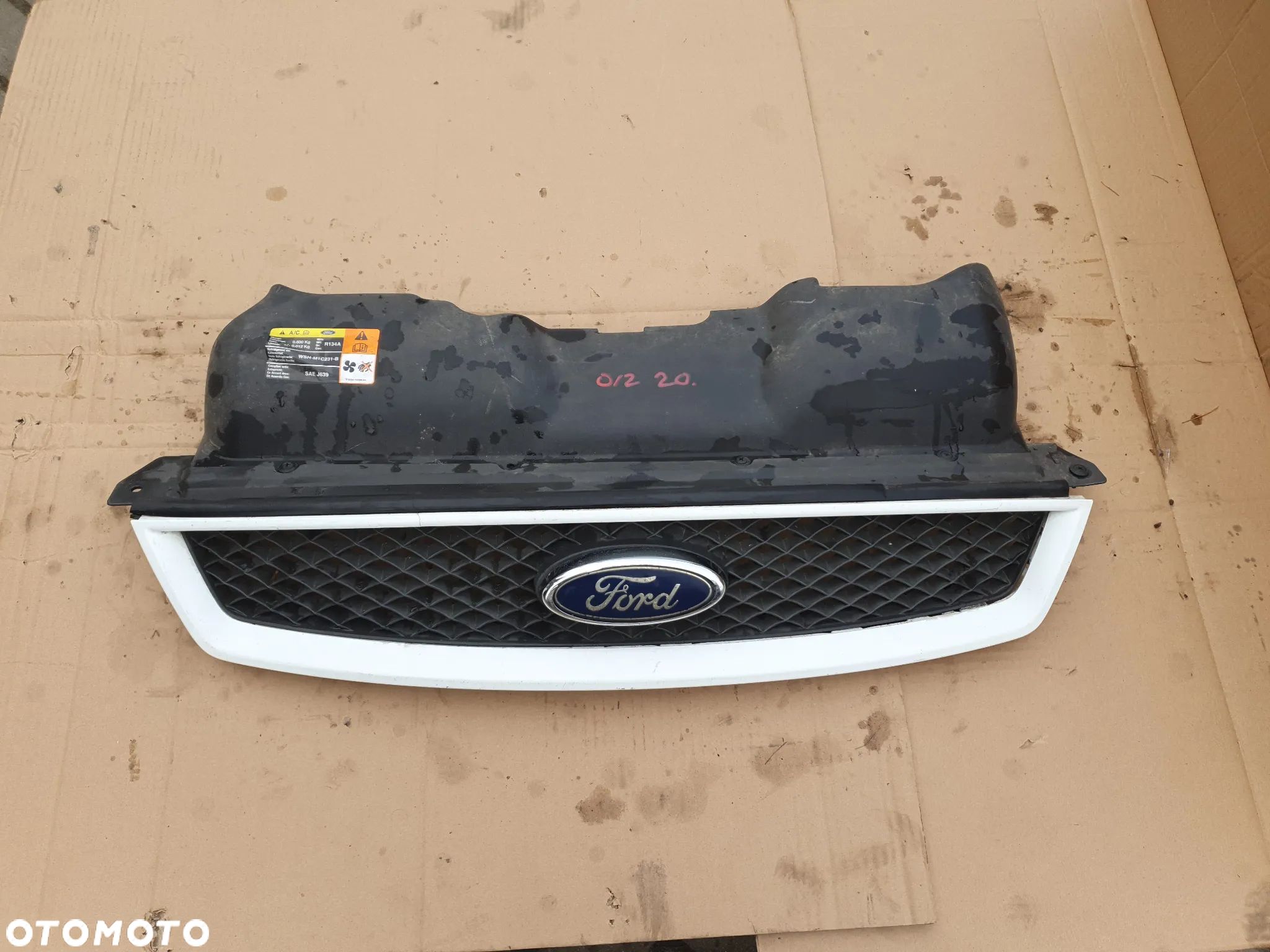 ATRAPA ZDERZAKA PRZÓD PRZEDNIA GRILL GRIL FORD FOCUS MK2 - 1