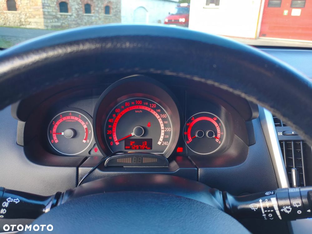 Kia Ceed 1.4 CVVT Dream-Team Edition - 9