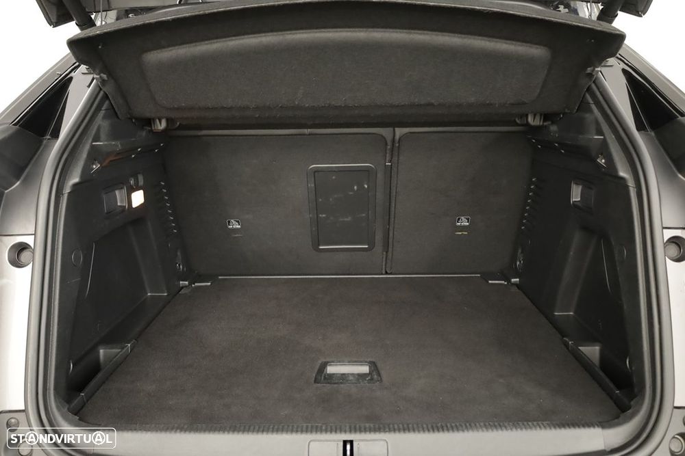 Peugeot 3008 1.2 Hybrid GT e-DCS6 - 25