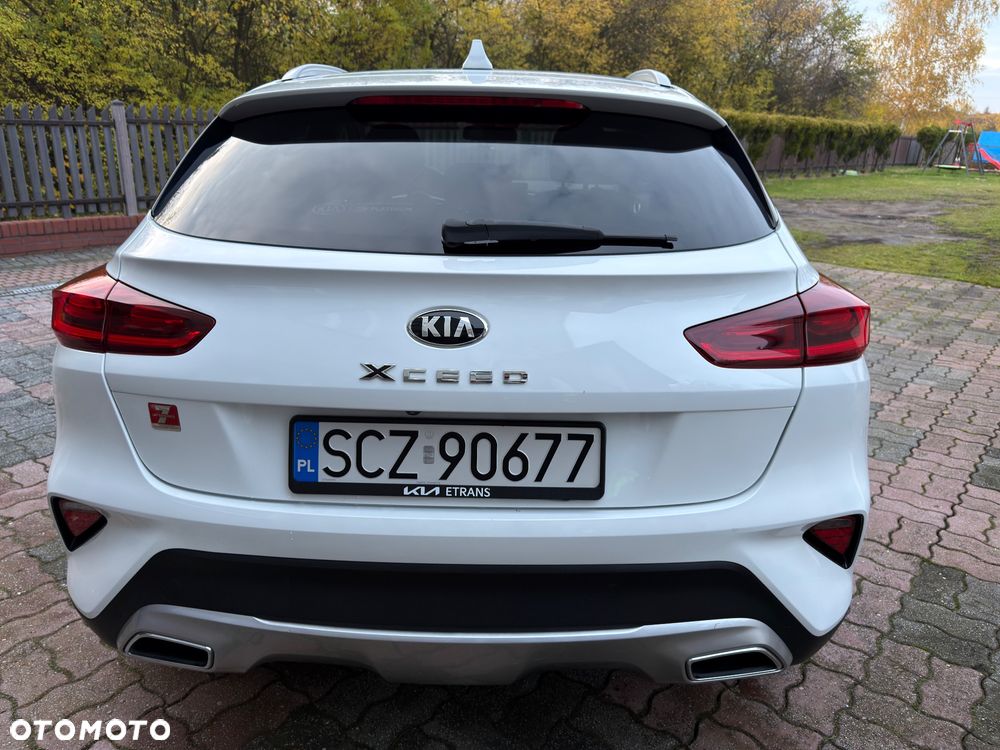 Kia XCeed 1.4 T-GDI M - 14
