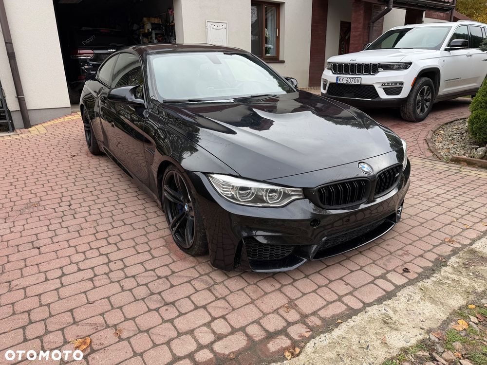 BMW M4 DKG - 5