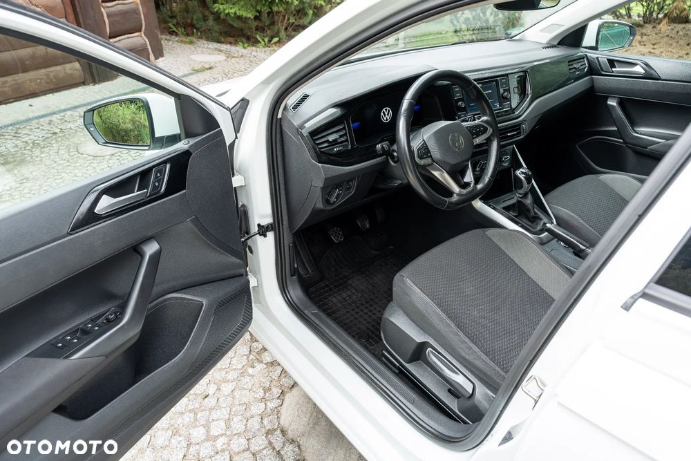 Volkswagen Polo 1.0 - 23