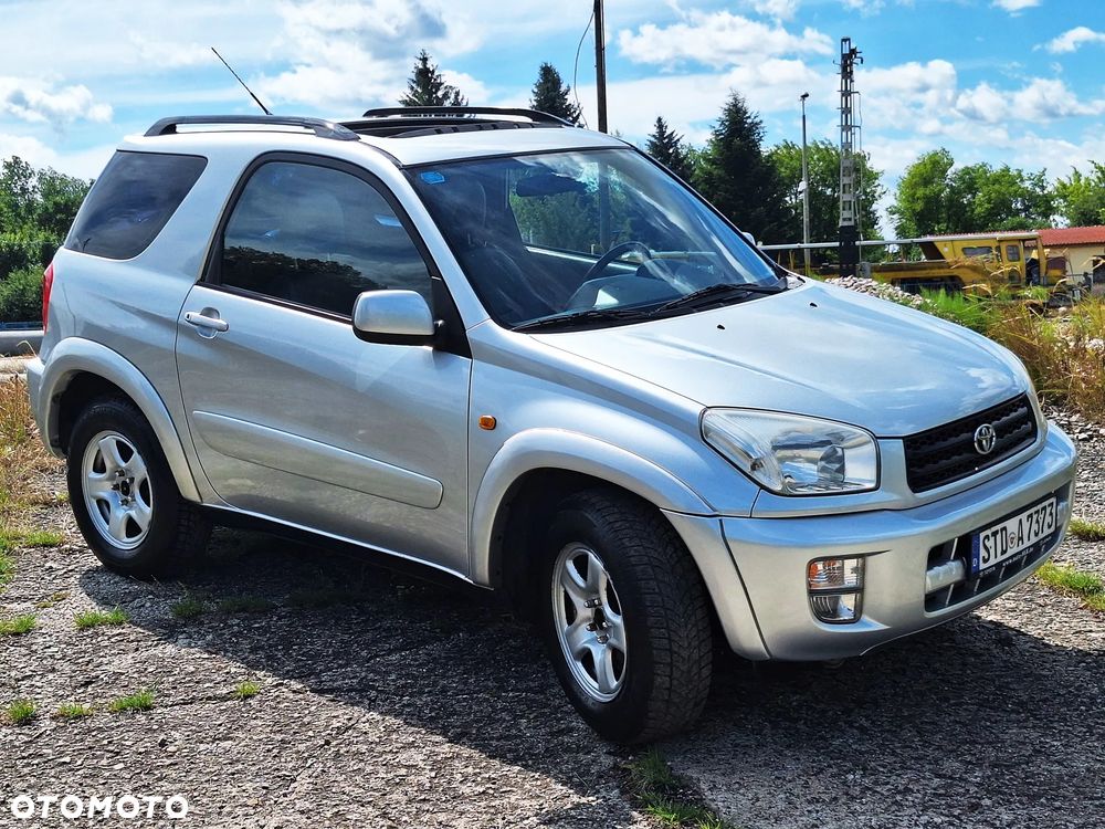 Toyota RAV4 D-4D 4x4 - 2