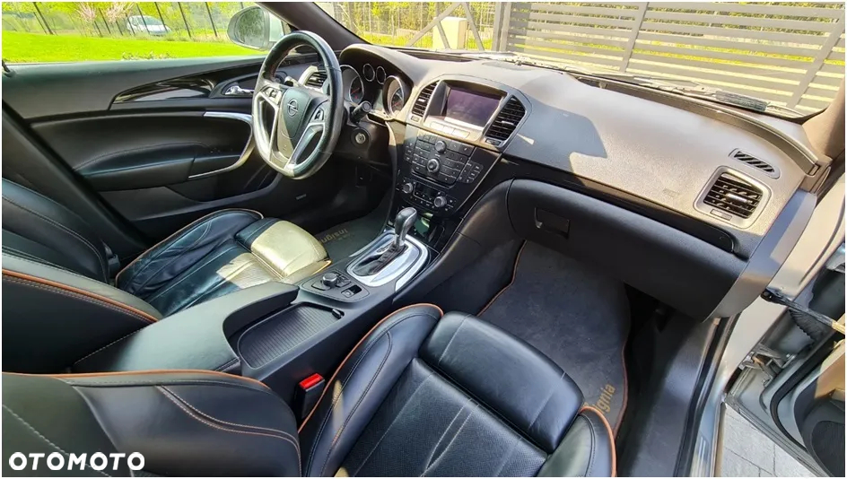 Opel Insignia 2.8 T V6 Cosmo 4x4 - 23