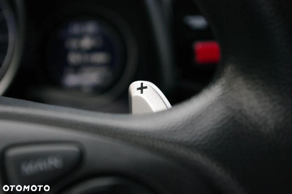 Honda Jazz 1.3 Trend (ADAS) CVT - 21