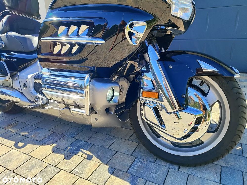 Honda GL - 25