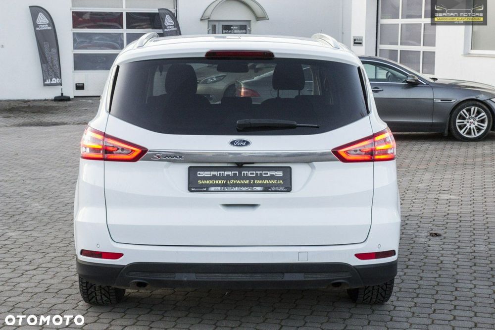 Ford S-Max - 13
