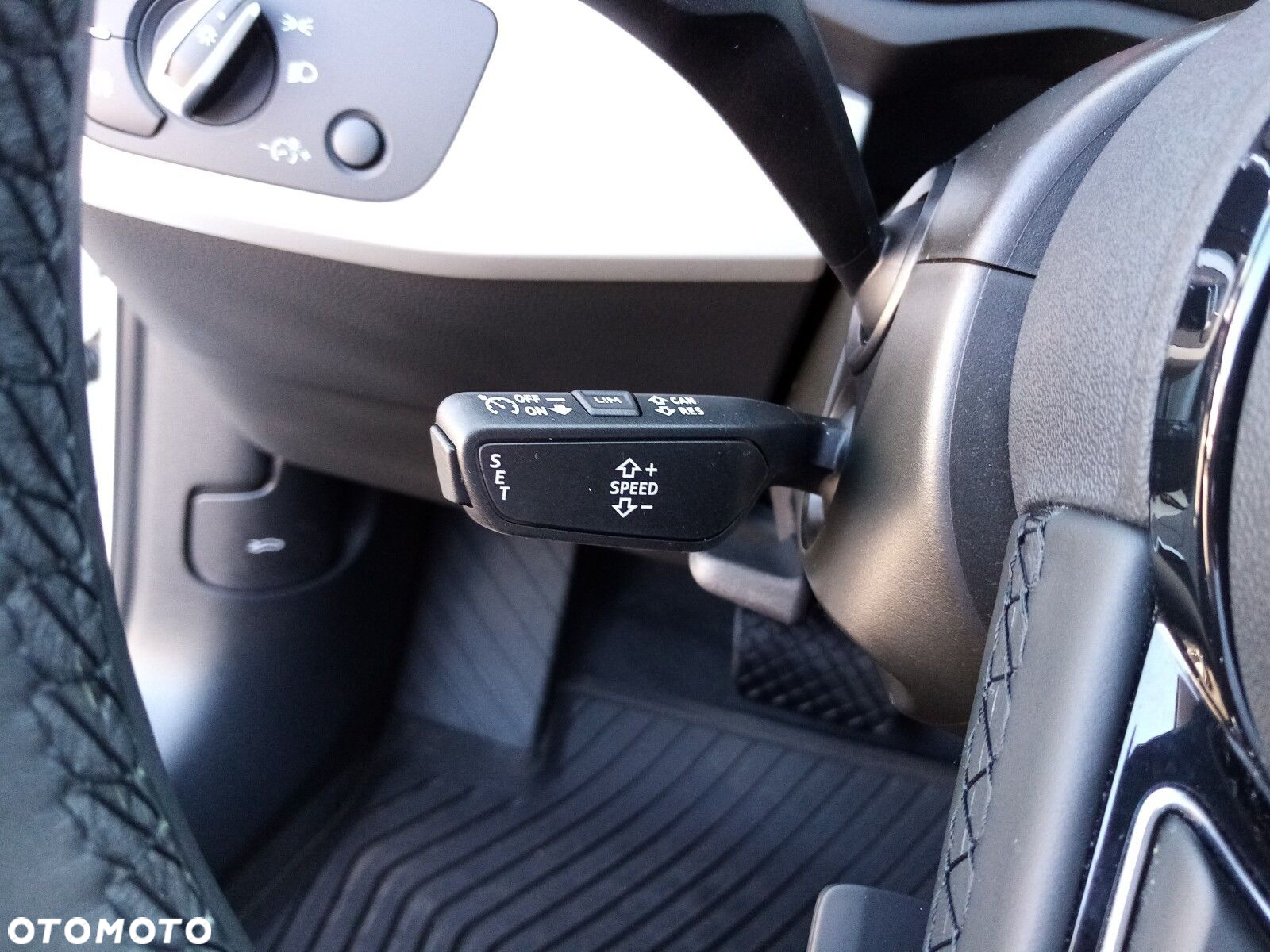Audi A4 - 24