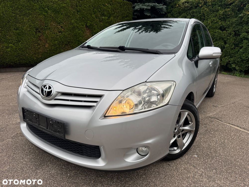 Toyota Auris 1.6 Valvematic Life Plus - 2