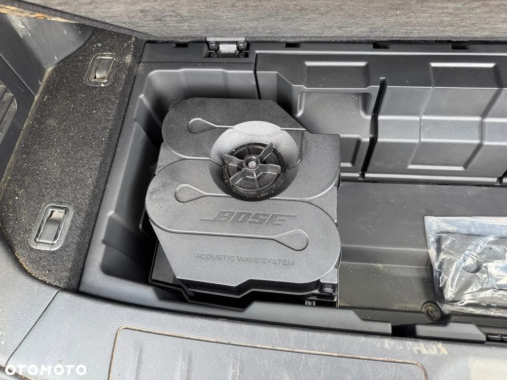 Nissan Pathfinder - 28