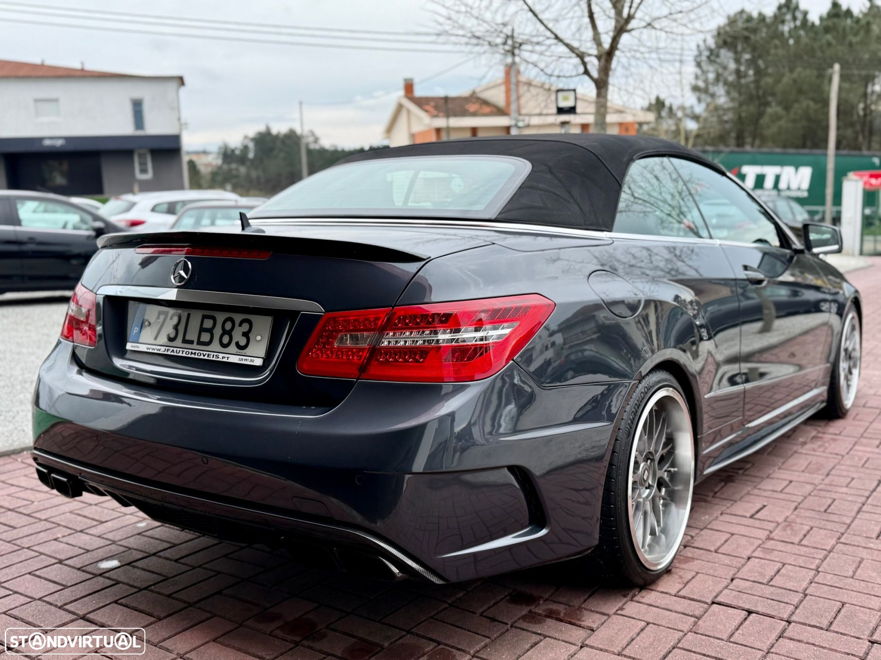 Mercedes-Benz E 220 CDi Avantgarde BlueEfficiency - 8