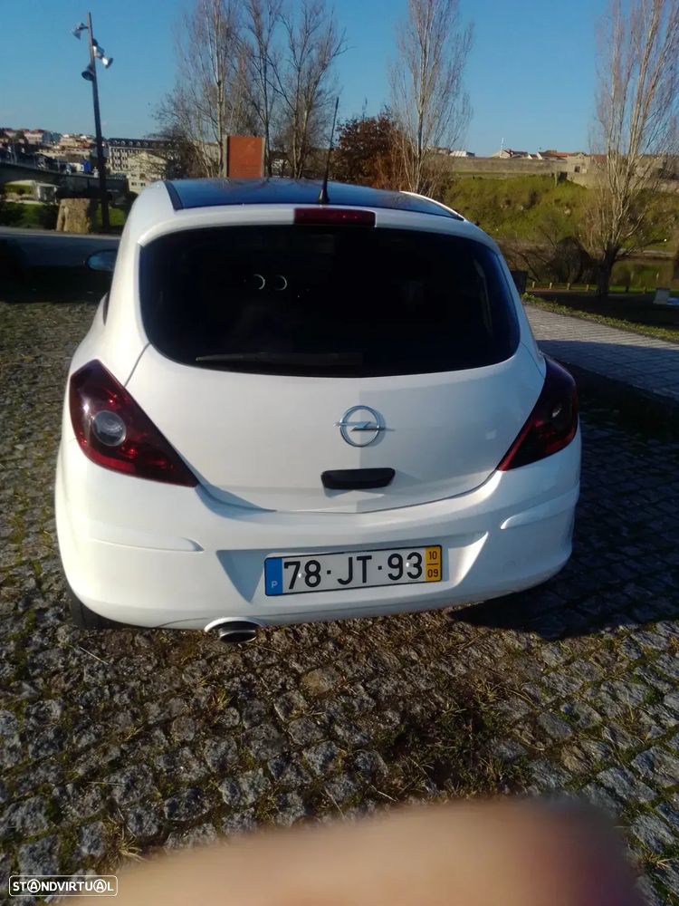Opel Corsa 1.2 Color Edition - 2