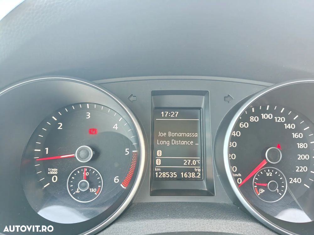 Volkswagen Golf - 5