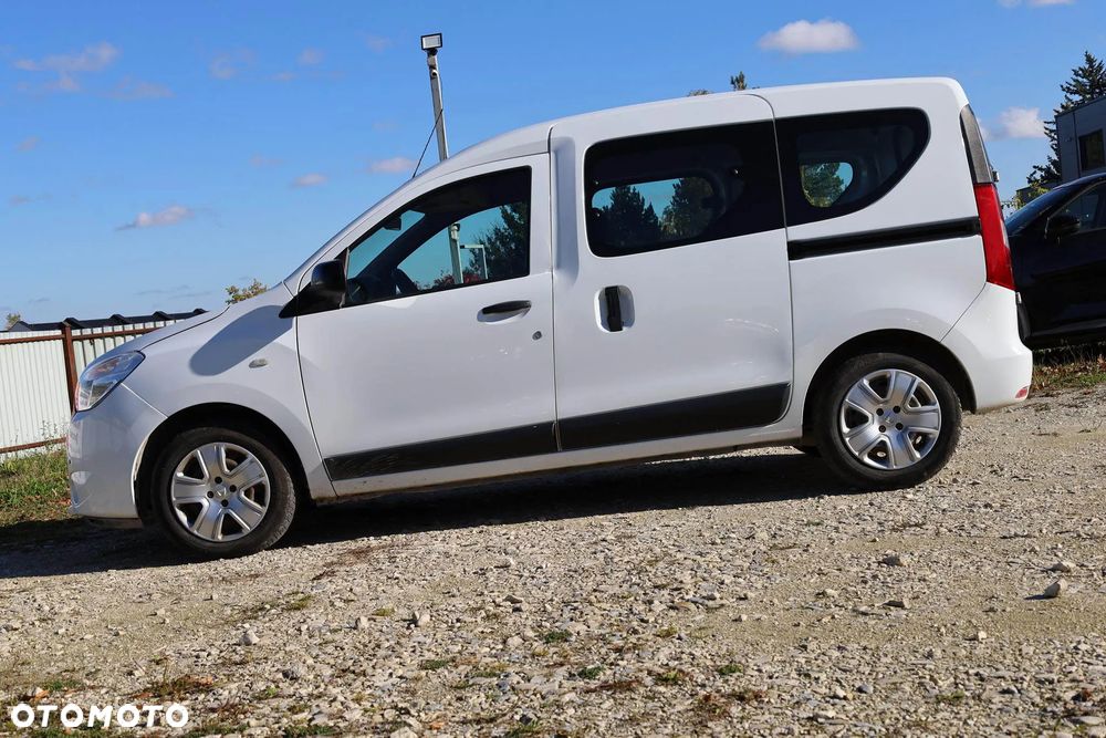 Dacia Dokker 1.5 Blue dCi Laureate - 11