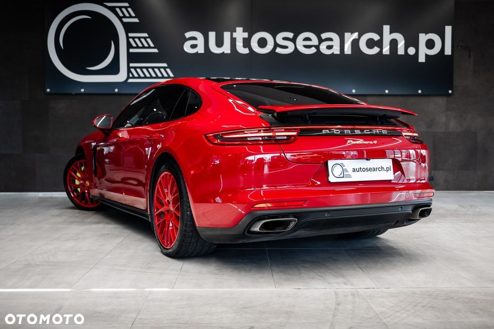 Porsche Panamera 4 E-Hybrid - 7