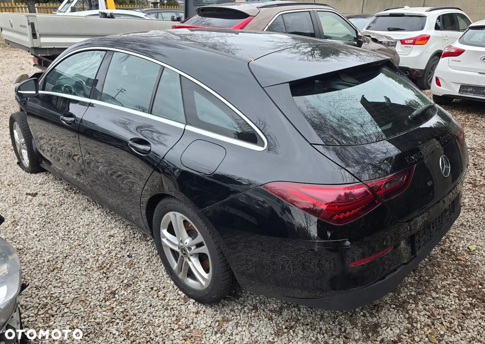 Mercedes-Benz CLA 180 d 8G-DCT AMG Line - 4