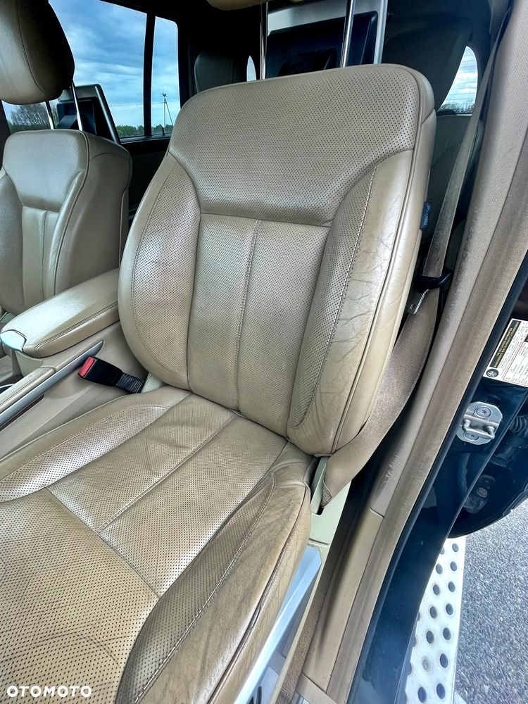Mercedes-Benz GL - 9