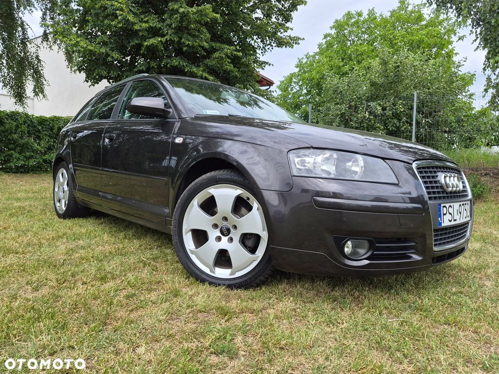 Audi A3 Sportback 1.6 FSI Ambiente - 8