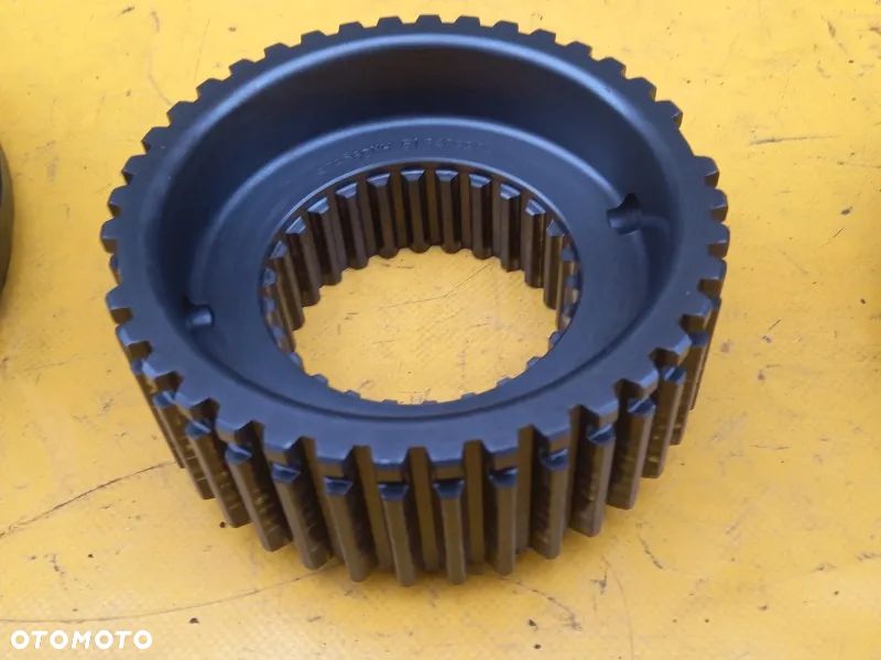 TerraLock sprzęgiełko przedniej osi z hamulcami New Holland TM190 - 8