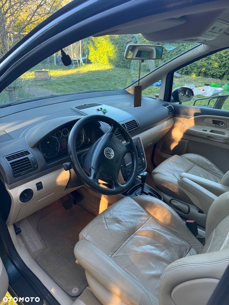 Volkswagen Sharan - 9