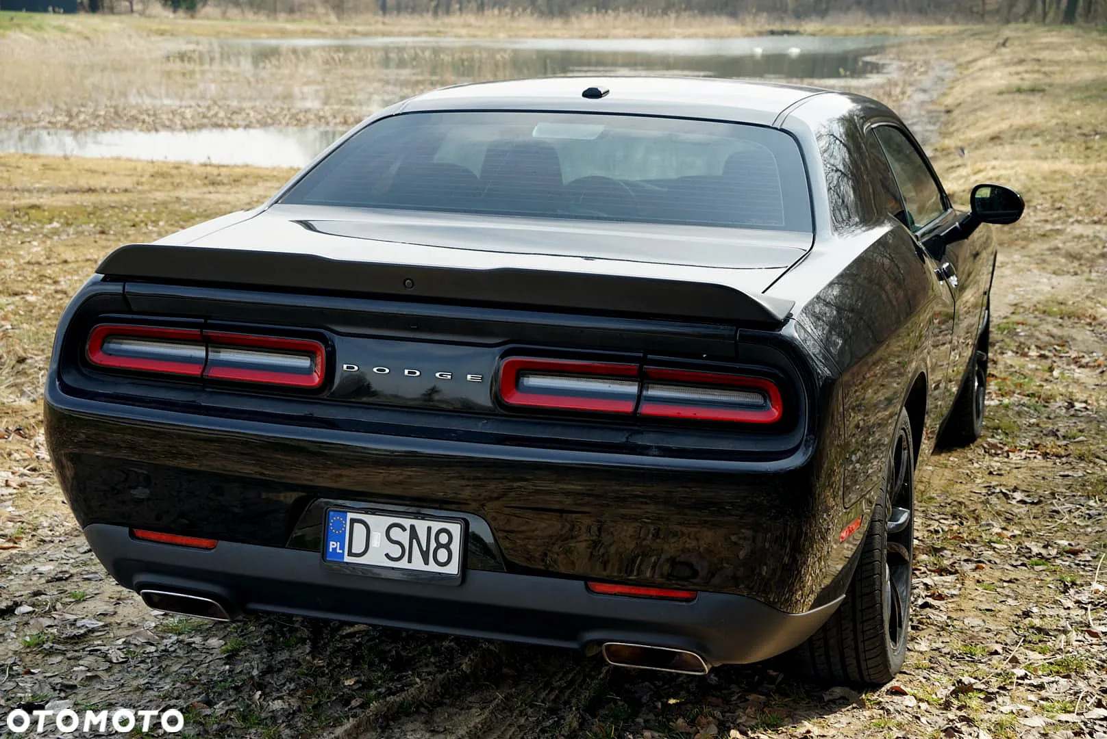 Dodge Challenger 5.7 R/T - 6