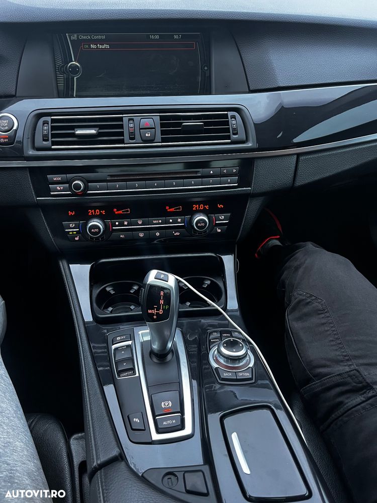 BMW Seria 5 520d - 11