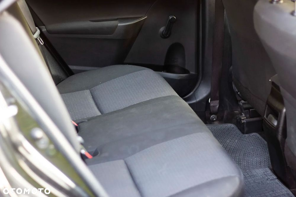 Toyota Corolla 1.4 D-4D Active - 12