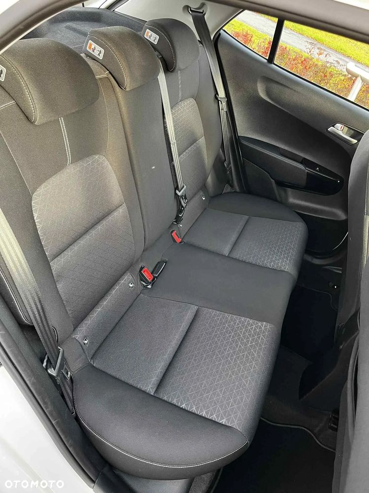 Kia Picanto 1.2 L - 28