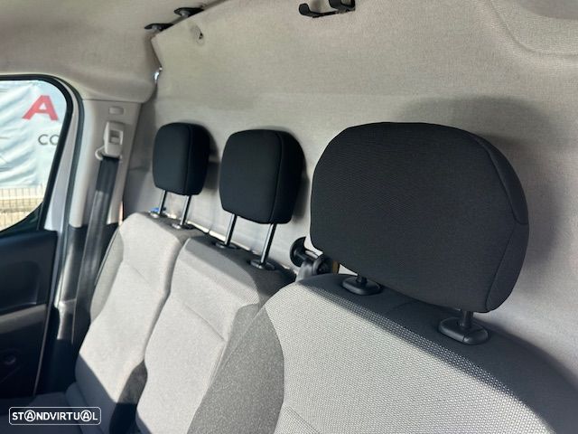 Citroën BERLINGO 3 LUGARES 100 CV - 14