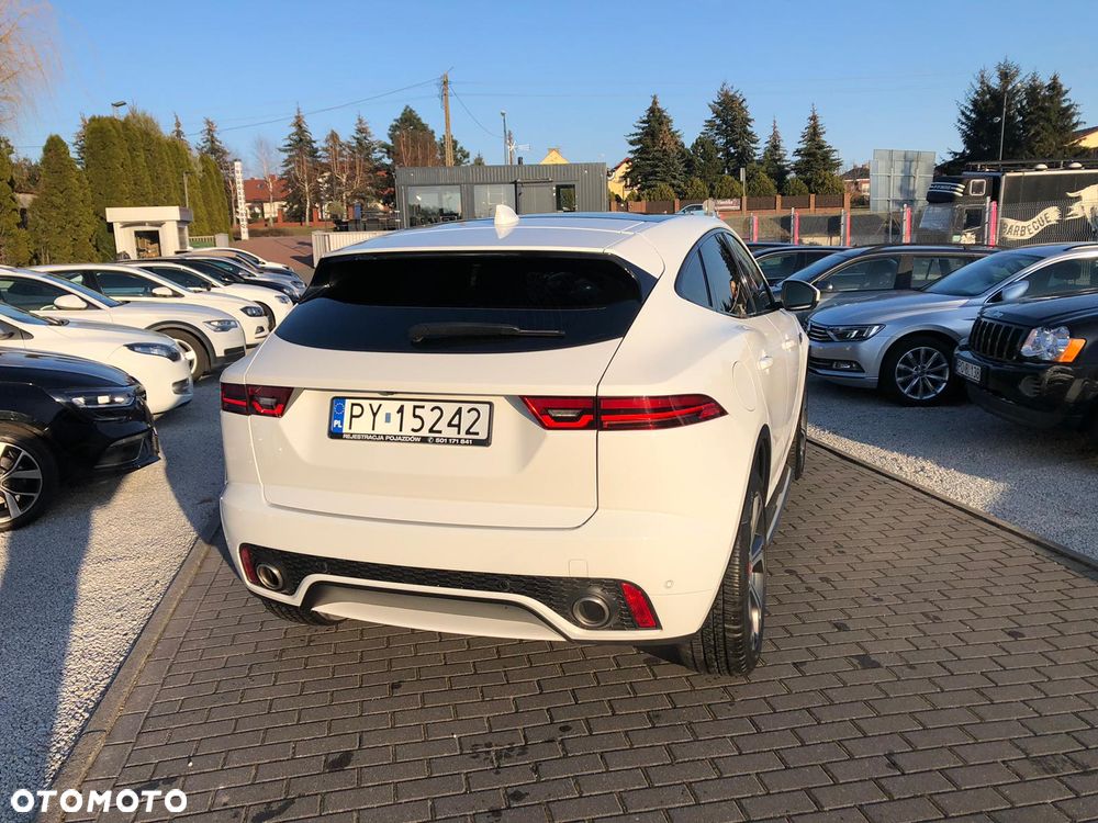 Jaguar E-Pace 2019 photo 5