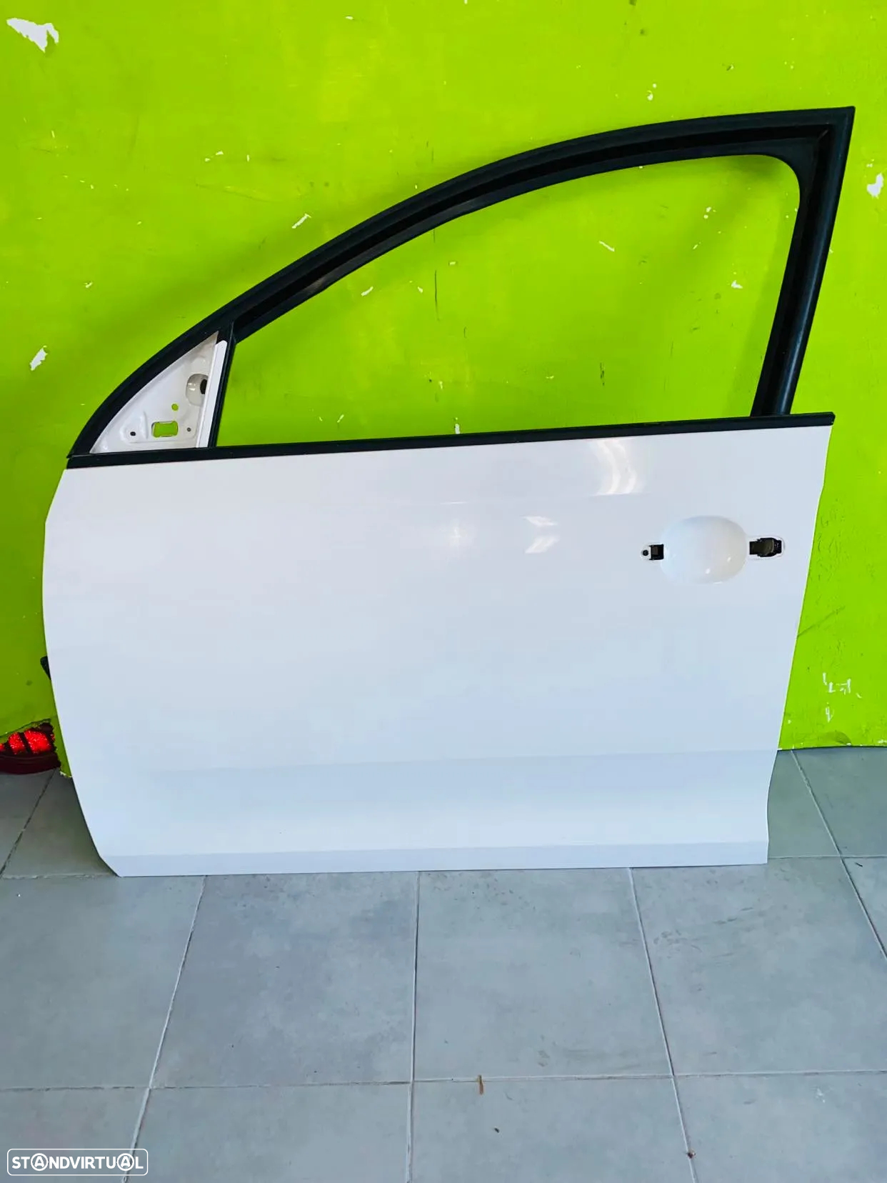 Porta Frente Esquerda Skoda Rapid / Skoda Rapid Spaceback - 2013 / 2016 - 2