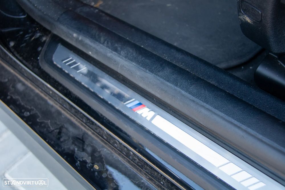 BMW i4 - 23