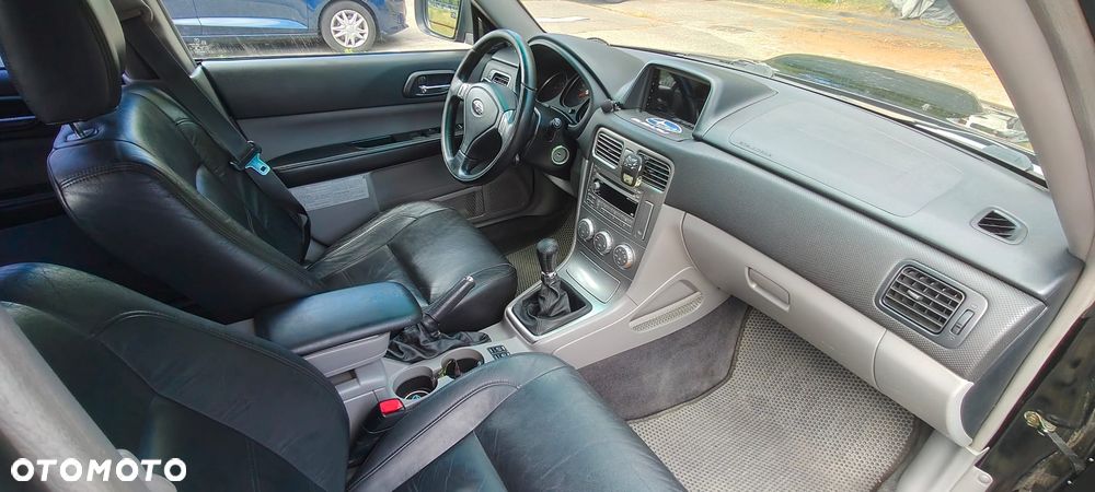 Subaru Forester 2.5 XT LOV - 15
