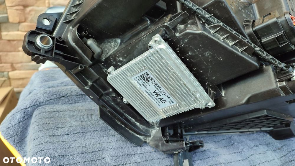 Lampa Prawa Przednia Oryg. Vw ID5 ID 5 Uszkodz. - 6