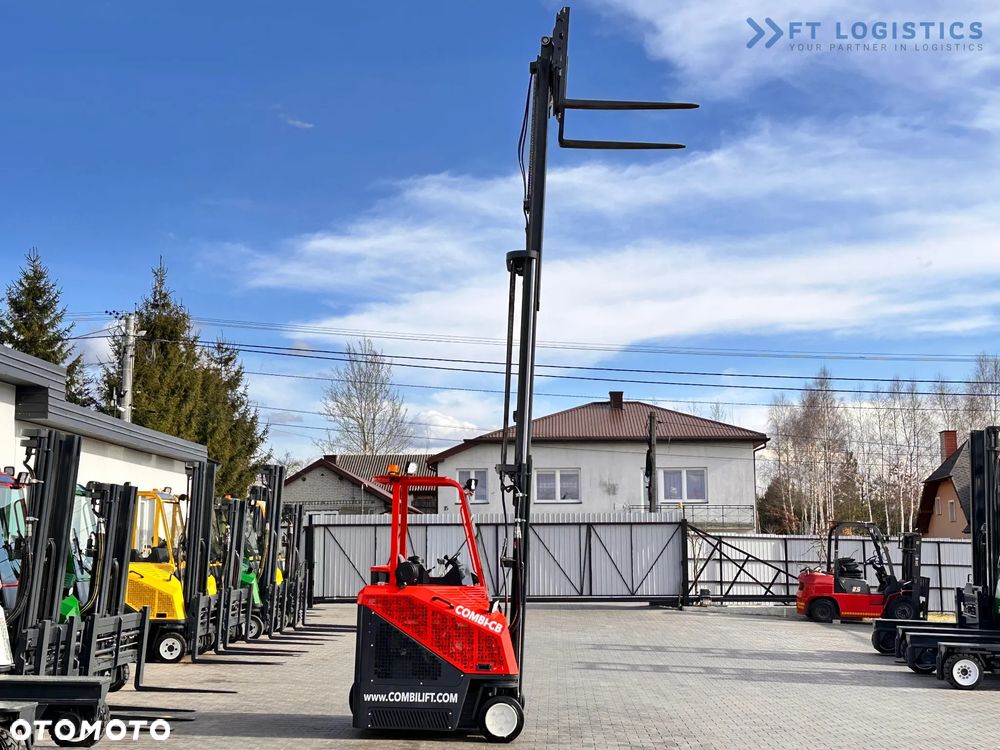 Combilift C3000CB / LPG / TRIPLEX / 5500MM / WOLNY SKOK / PRZESÓW + POZYCJONER WIDEŁ / JAK NOWY - 36
