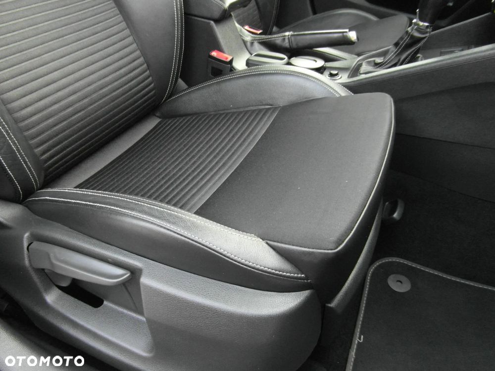 Skoda Octavia 2.0 TDI DSG RS - 19