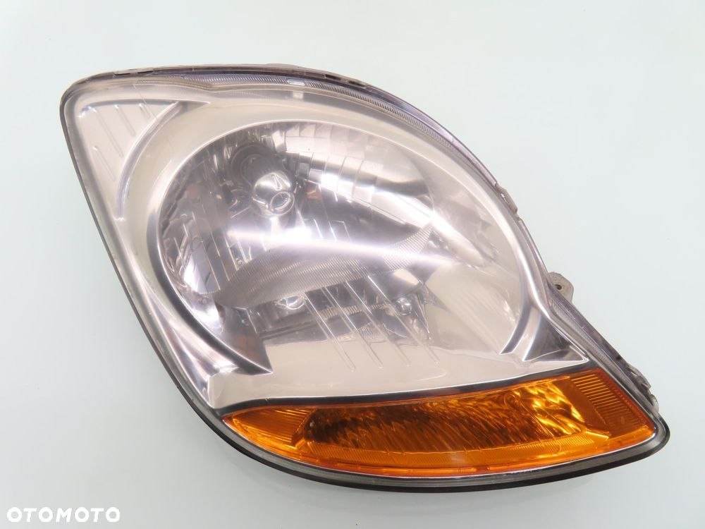 LAMPA PRAWA PRZEDNIA CHEVROLET SPARK - 1