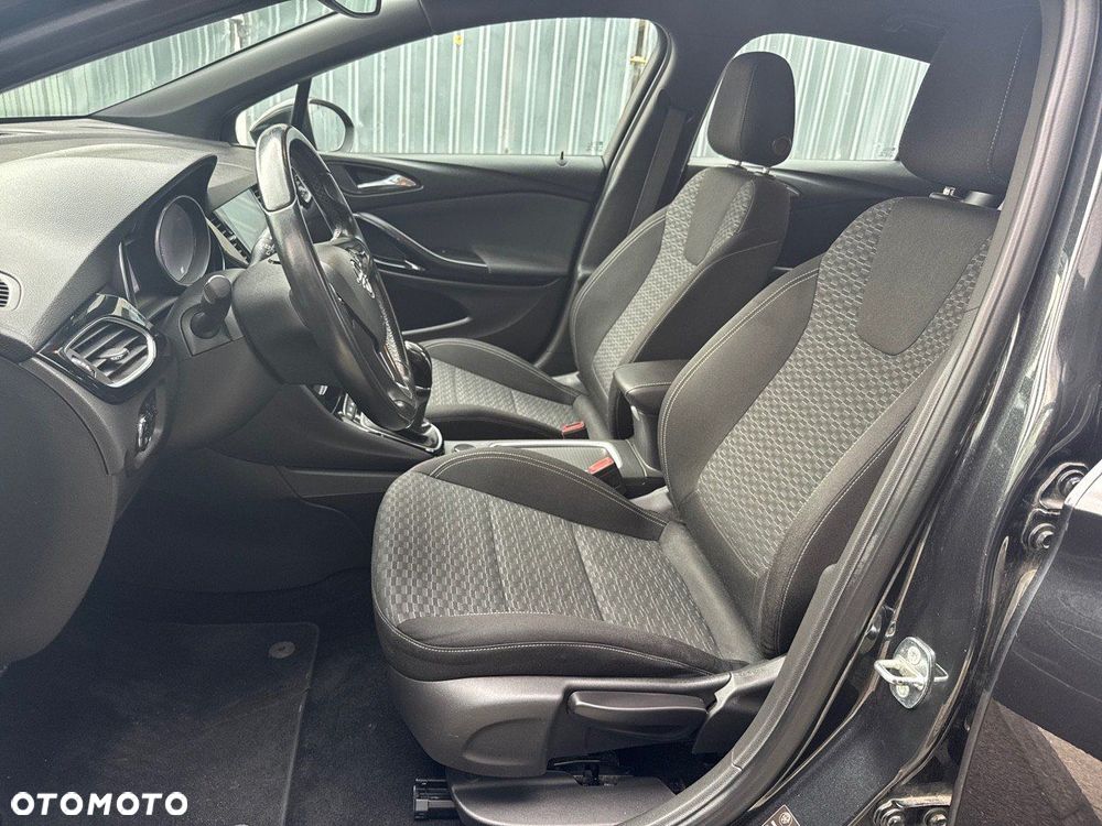 Opel Astra V 1.6 CDTI Dynamic S&S - 9