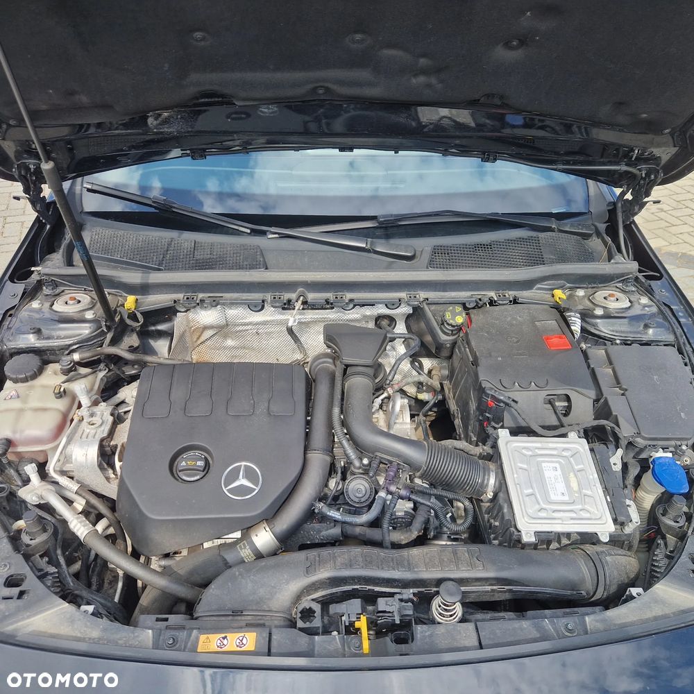 Mercedes-Benz CLA - 11