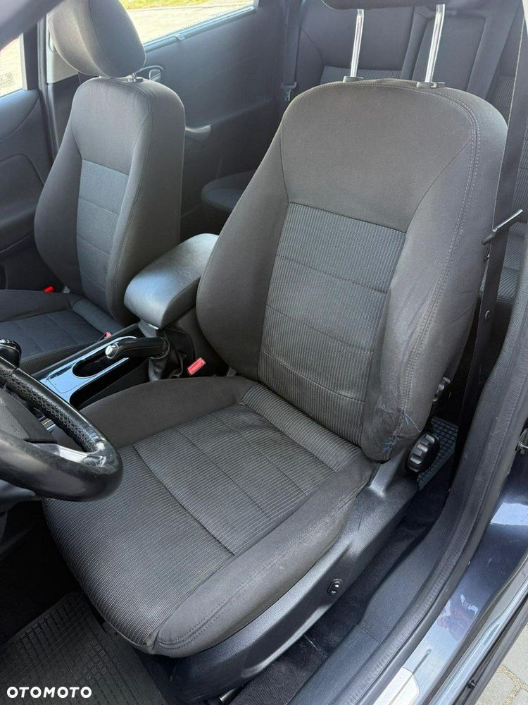 Ford Mondeo 2.0 FF Titanium - 13