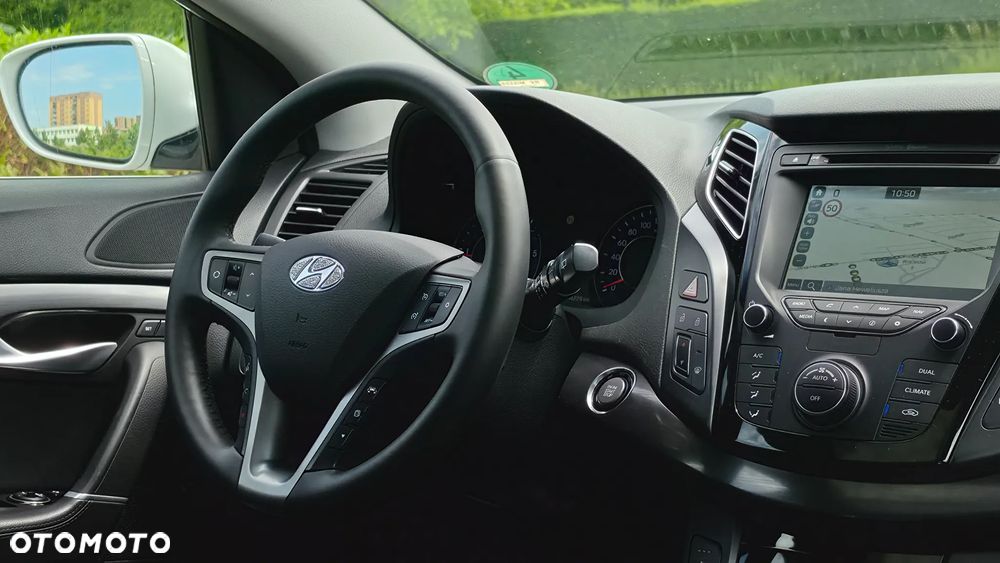 Hyundai i40 Kombi blue 1.7 CRDi DCT Premium - 30