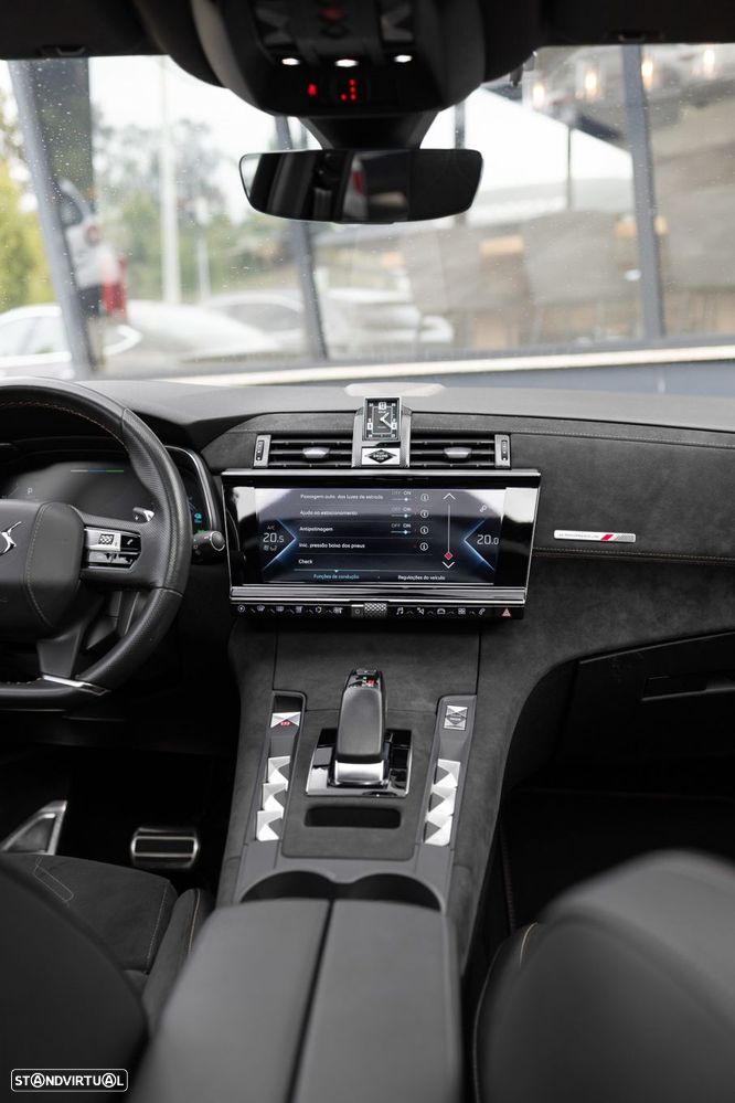 DS DS7 Crossback E-Tense Performance Line EAT8 - 40